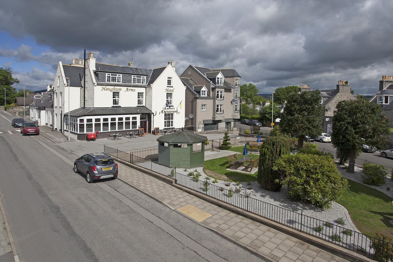 Haughton Arms Hotel 奥福德 外观 照片