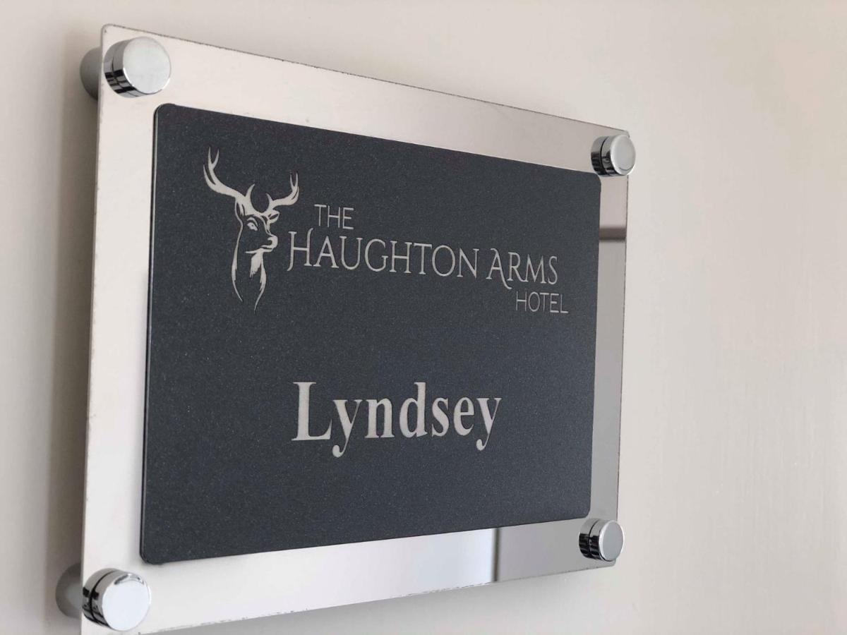Haughton Arms Hotel 奥福德 外观 照片
